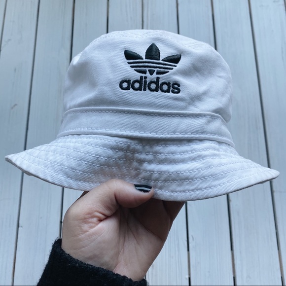 white denim bucket hat